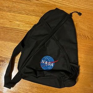 NWOT: 🚀NASA cross body bag with logo Diagonal zipper and extra compartment